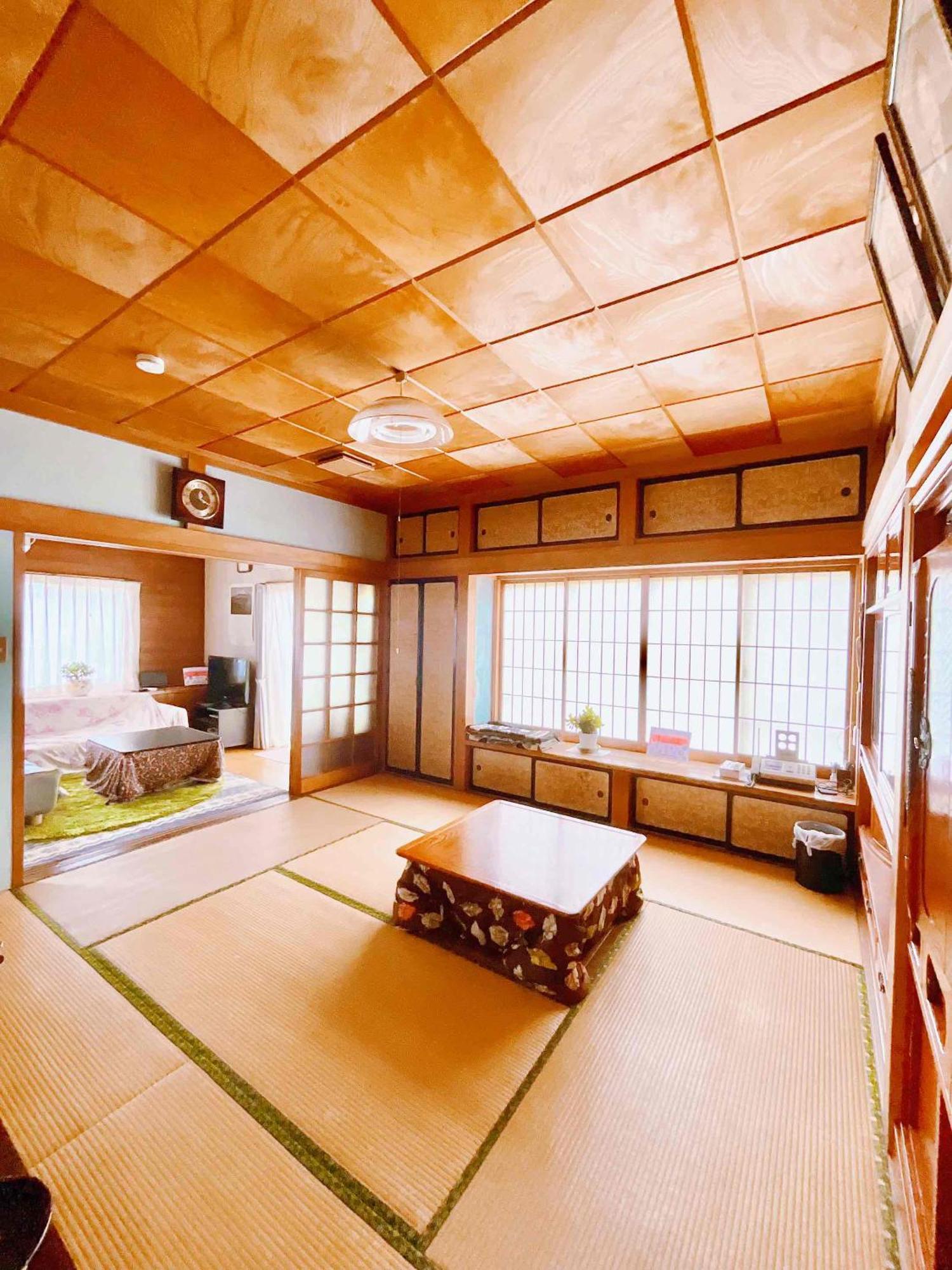 T&T Fujiyama Guest House Fujiyoshida Extérieur photo